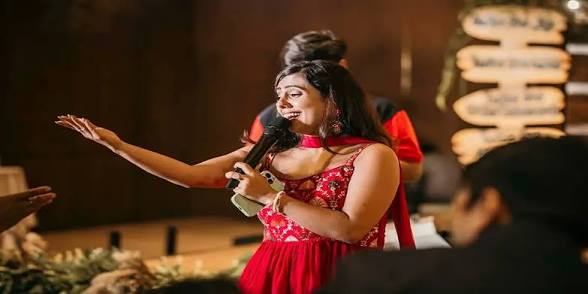Is it possible to book a good wedding ancho at short notice