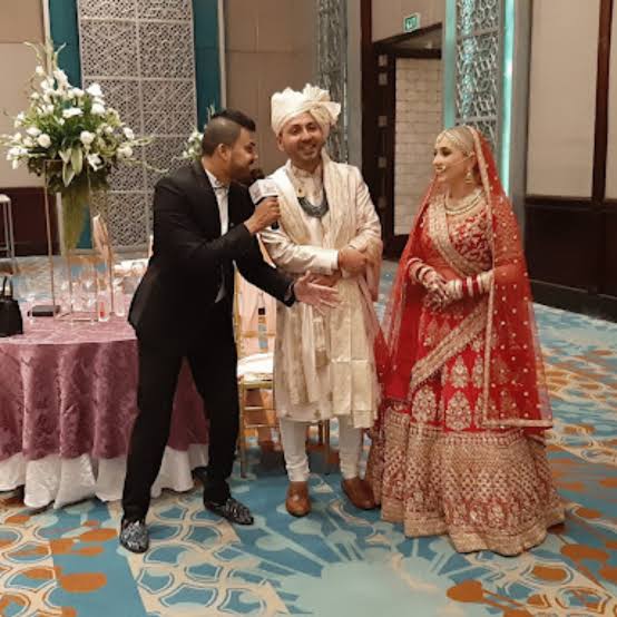 What happens if my preferred anchor is unavailable on my wedding date?